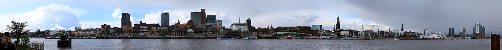 P0921_9_W1600_rcfs_Hamburg_Elbe